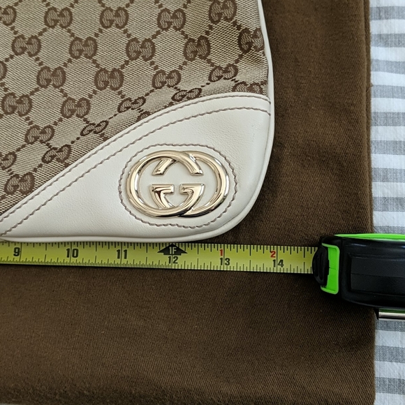 ✨ Authentic Gucci ✨ - Picture 11 of 16